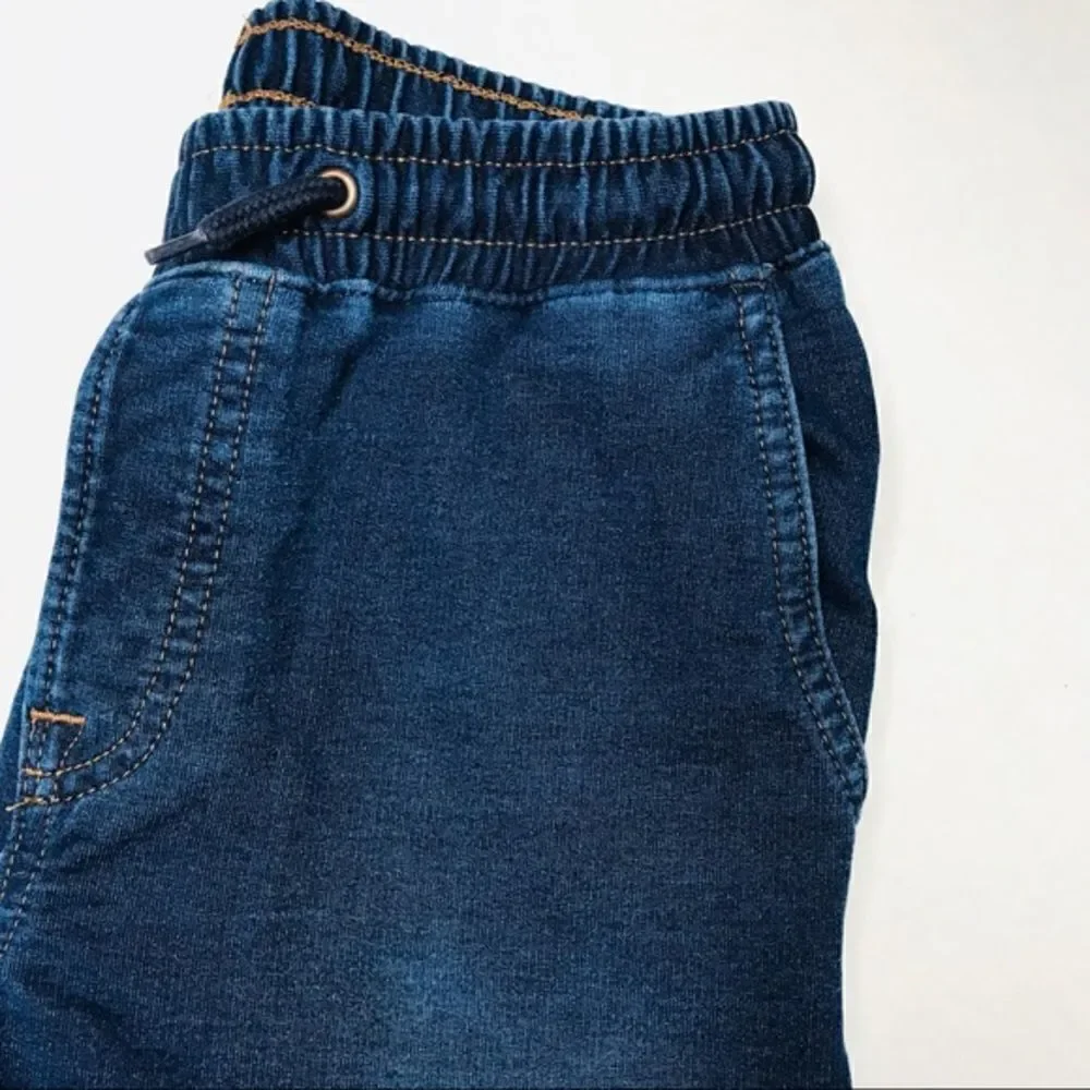𝅺gap Boys Skinny Jogger Jeans in Dark Wash